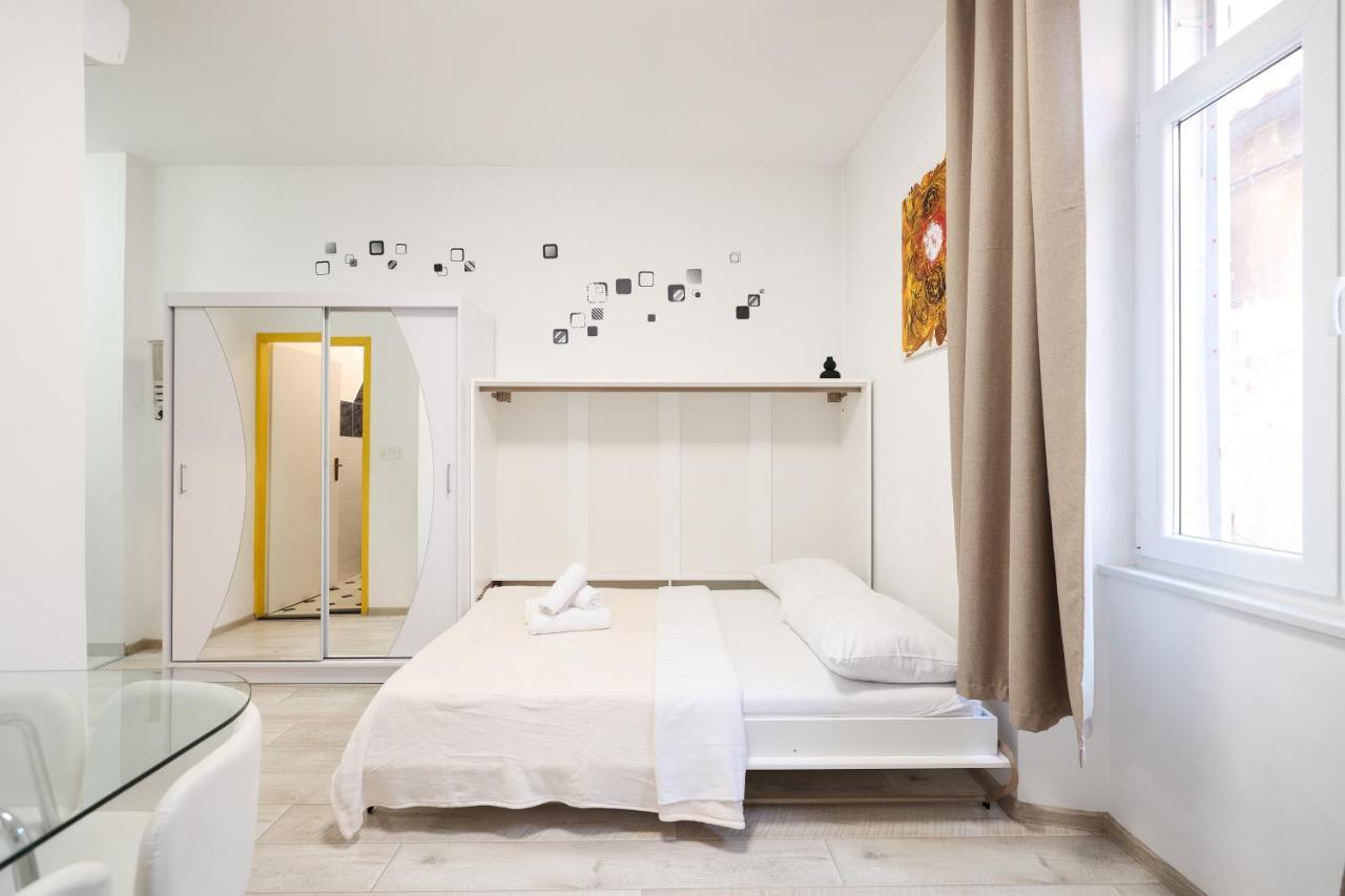 Cozy Studio Cvita 扎达尔 外观 照片